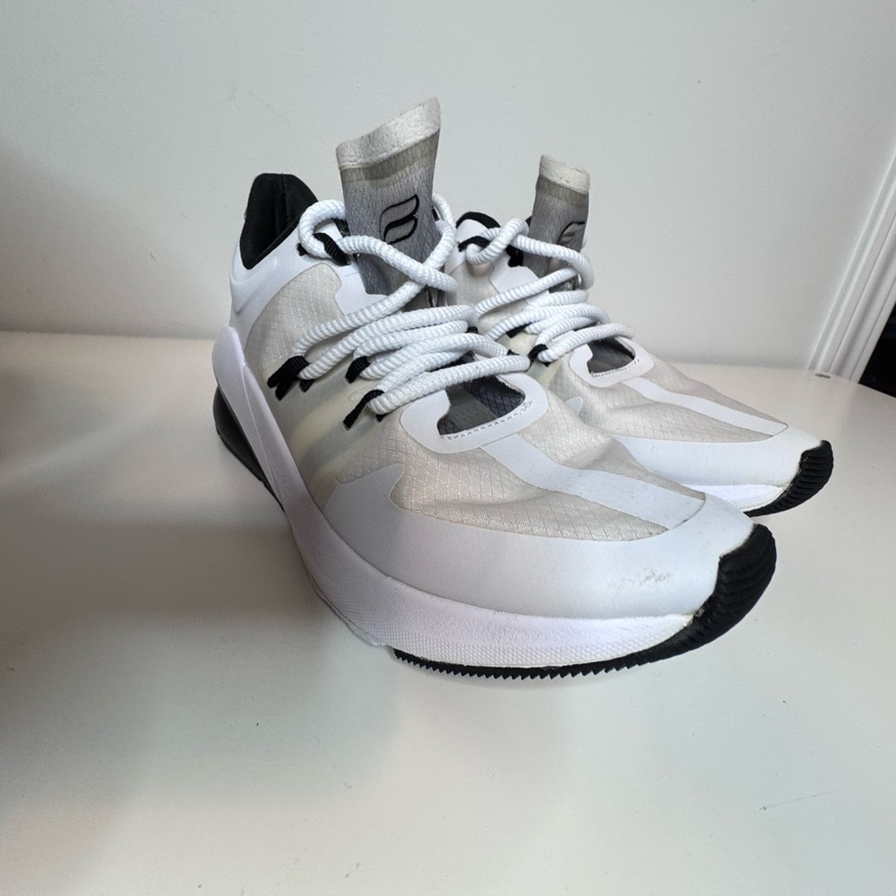 Fabletics Palms Performance Sneaker